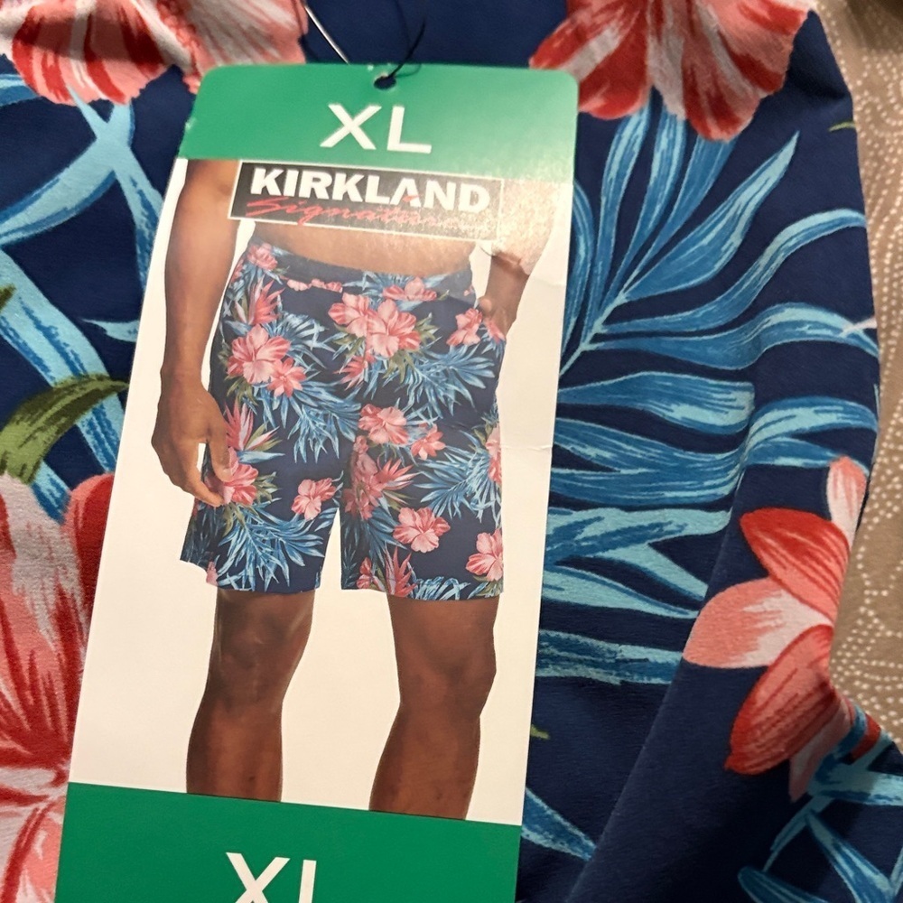 Kirkland Signature Men's Tropical Floral swim Shorts